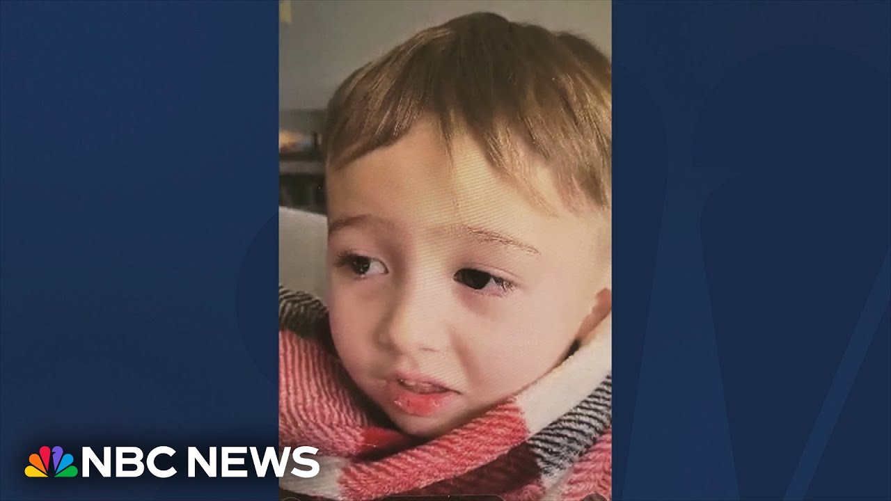 Missing toddler Elijah Vue’s blanket found along Wisconsin road