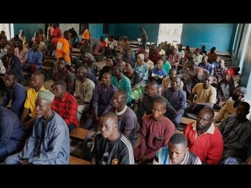 Nigeria: Frustration builds as parents of kidnapped children wait for news
