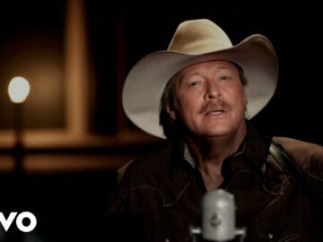 Alan Jackson – Amazing Grace (Official Music Video)