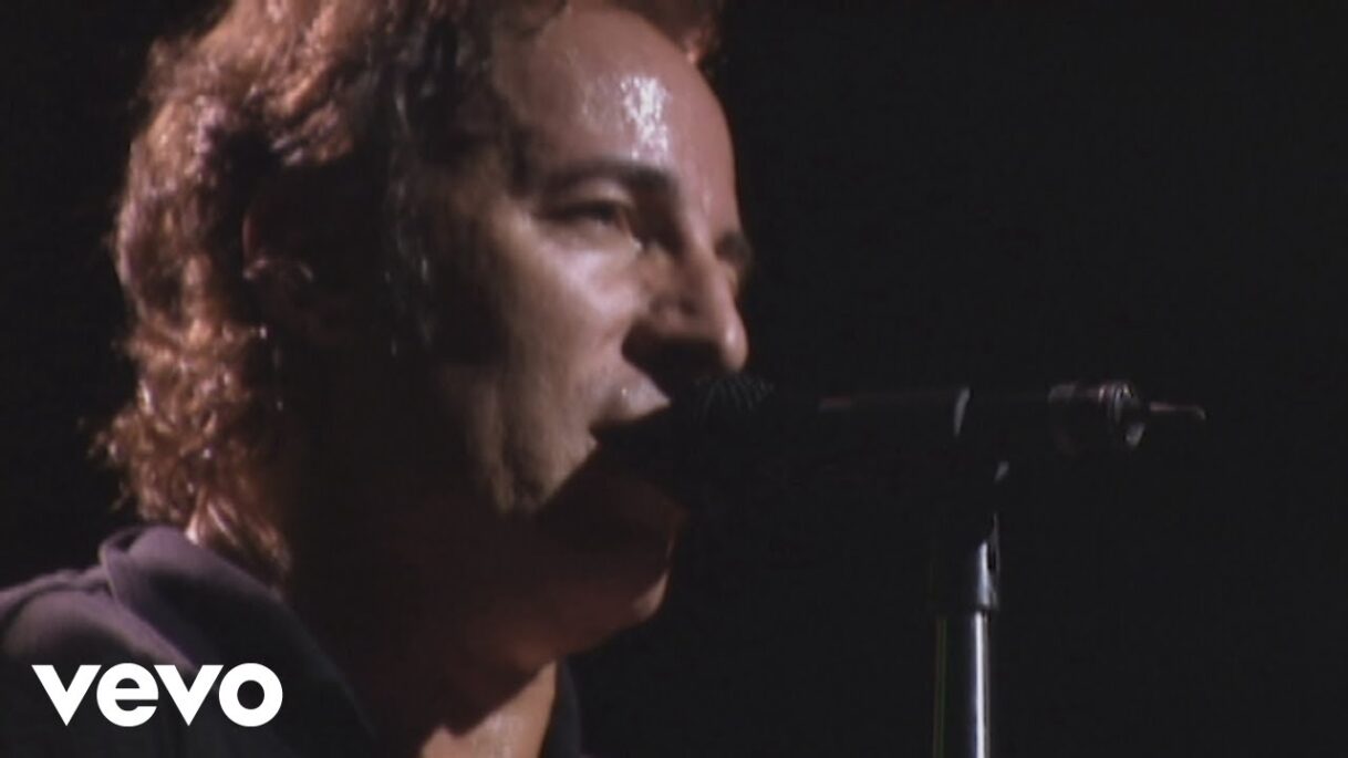 Bruce Springsteen & The E Street Band – Atlantic City (Live in New York City)