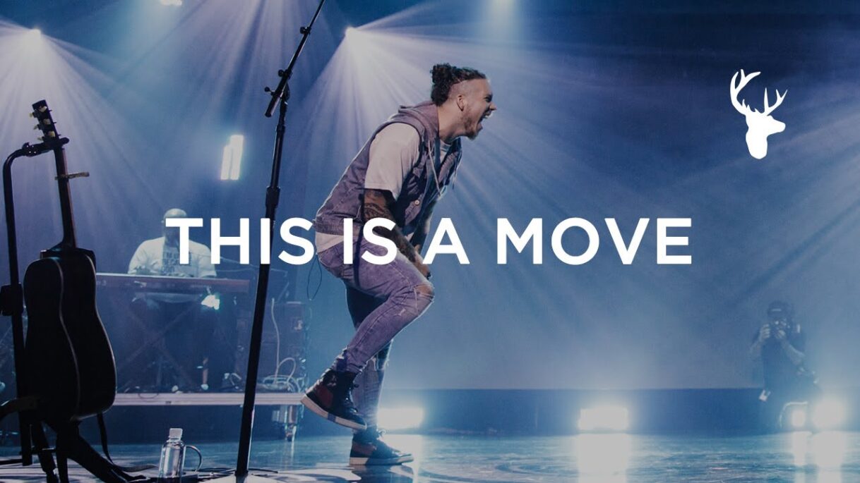 This is a Move – Brandon Lake and Tasha Cobbs Leonard | Moment