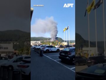 Helicopters Battle Massive Blaze After 100+ Homes Burn in Norway | APT
