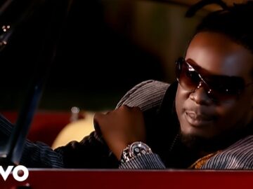 T-Pain – I’m N Luv (Wit A Stripper) featuring Mike Jones (Official HD Video) ft. Mike Jones