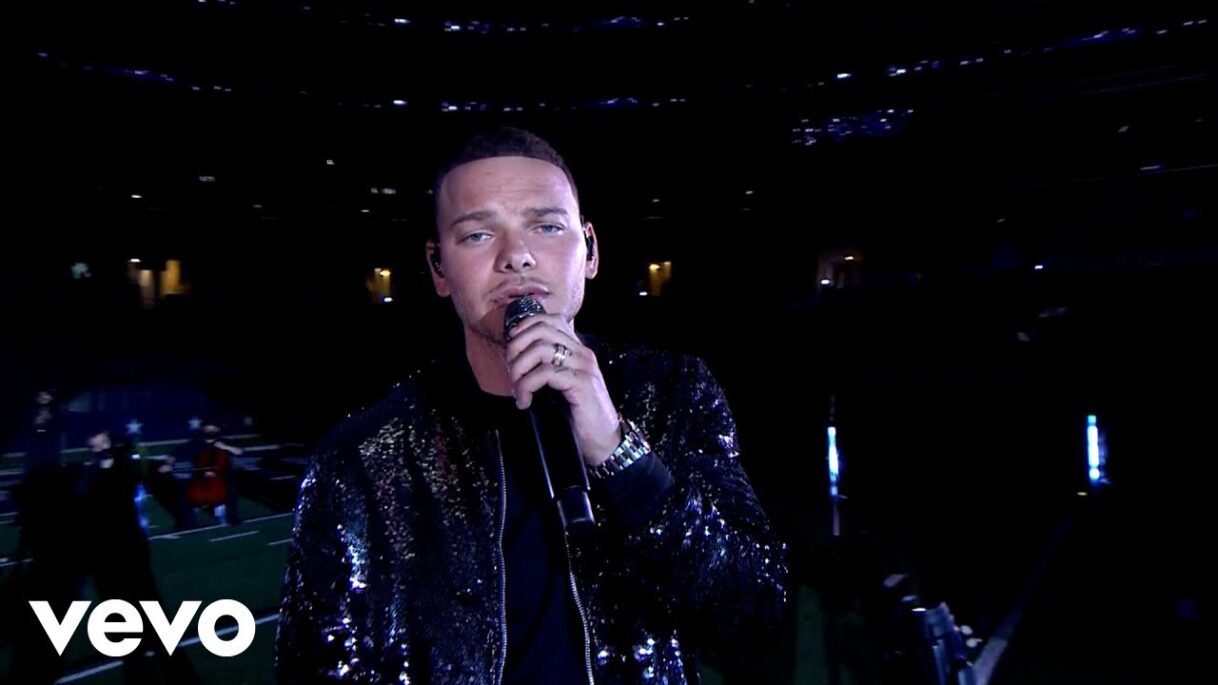 Kane Brown – Live from the Dallas Cowboys Thanksgiving Day Game