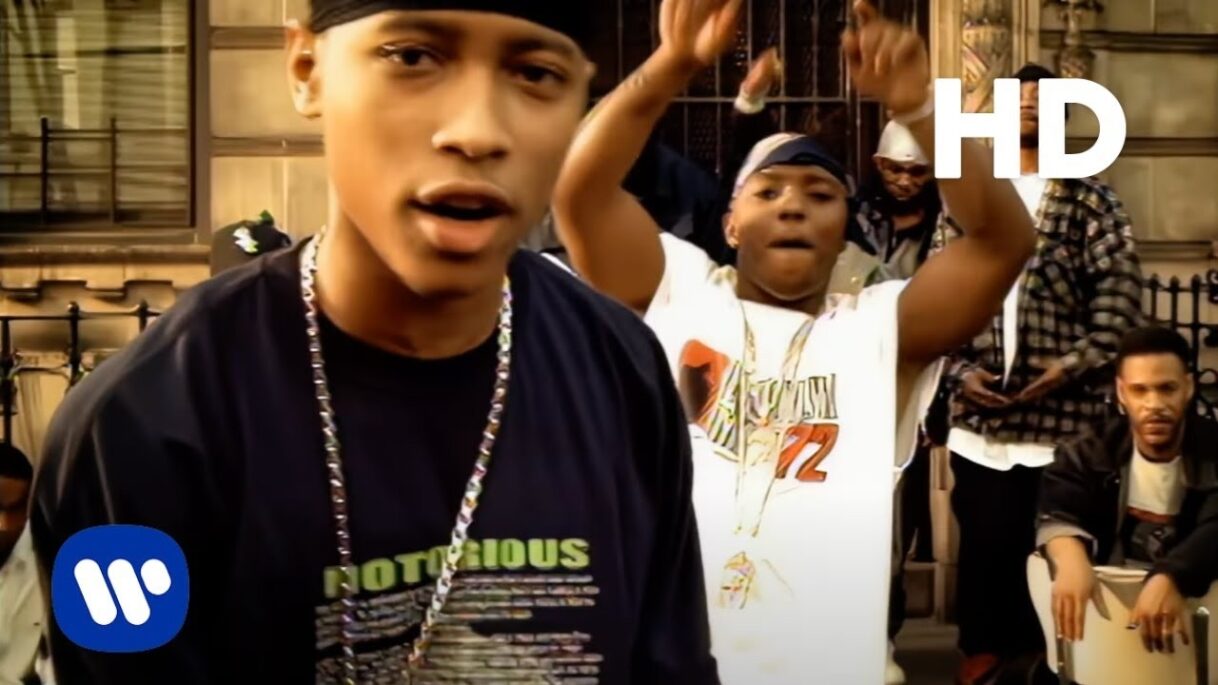 The Notorious B.I.G. – Biggie (feat. Lil’ Kim & Puff Daddy) (Official Music Video)