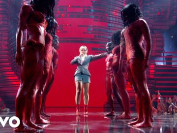 Doja Cat – Attention / Paint The Town Red / Demons (Medley) (2023 MTV VMAs)