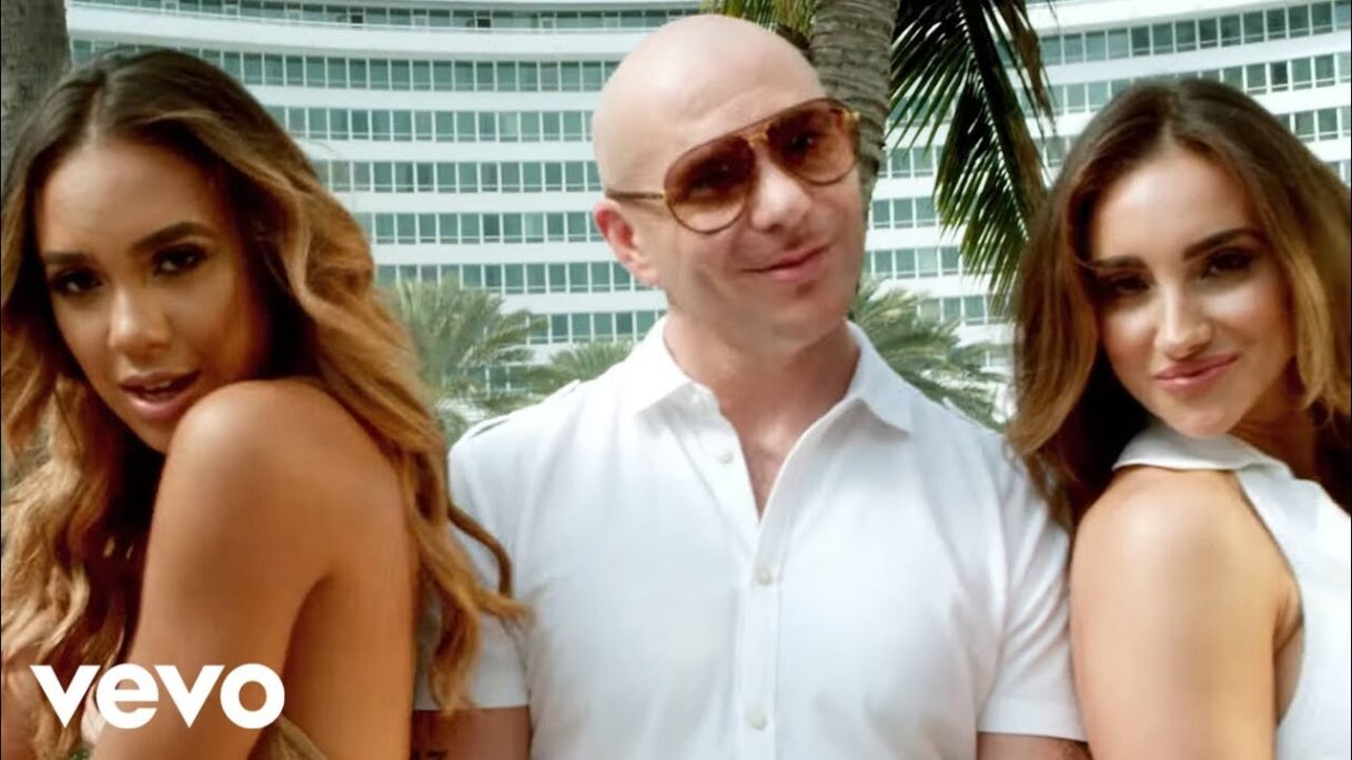 Pitbull – Sexy Beaches (Official Video) ft. Chloe Angelides